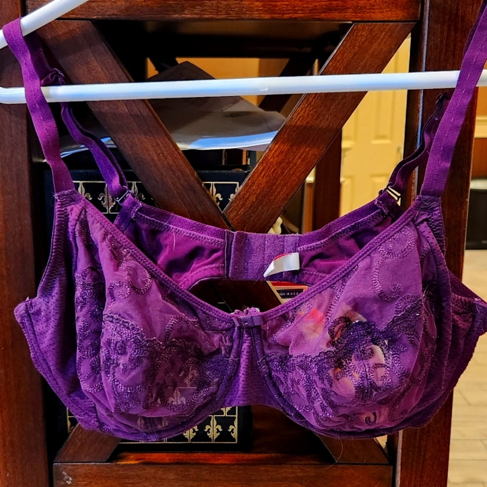 Purple sexy Triumph bra. Unsure of size. Let me know if I can provide more info.